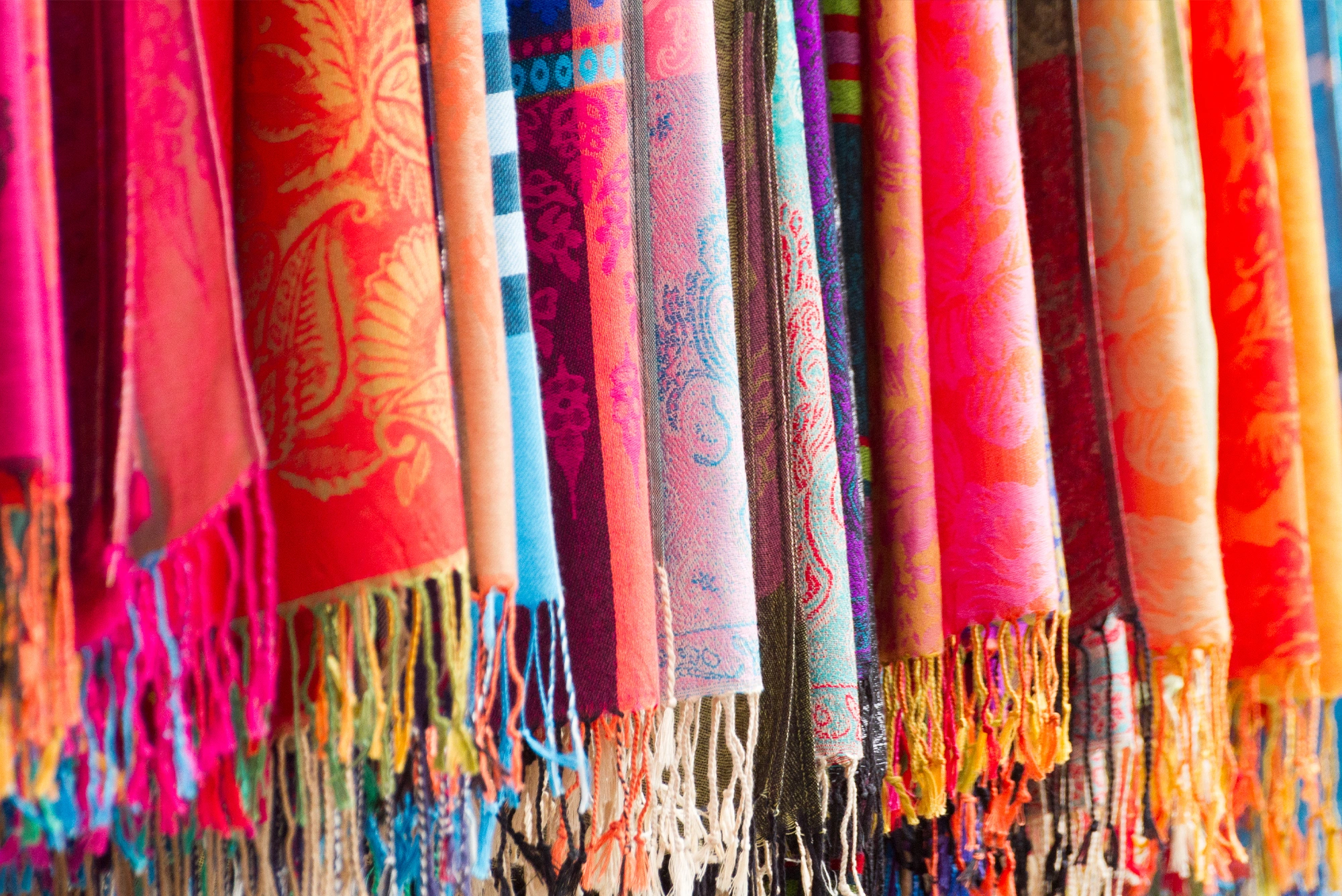 Stoles, Scarves & Shawls